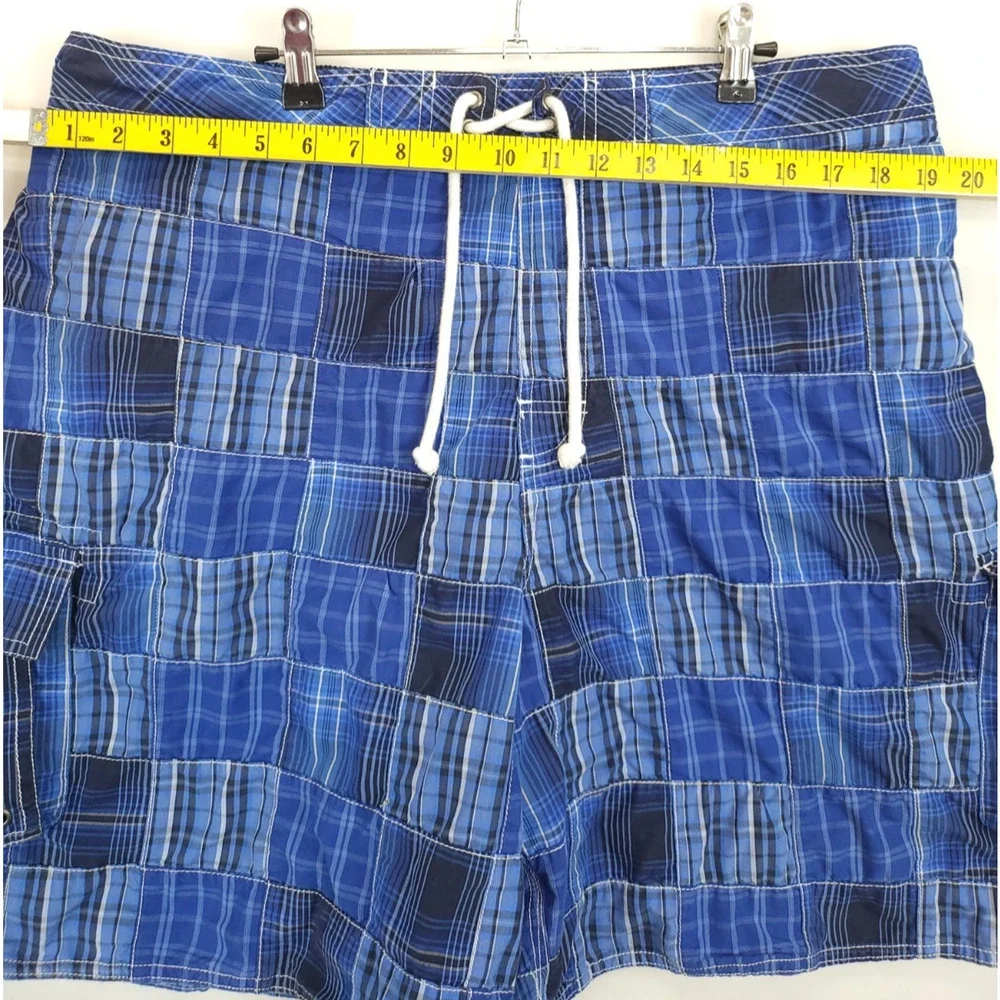 RoundTree & Yorke Cargo Board Shorts Blue Plaid Drawstring Mesh Lined Men XL